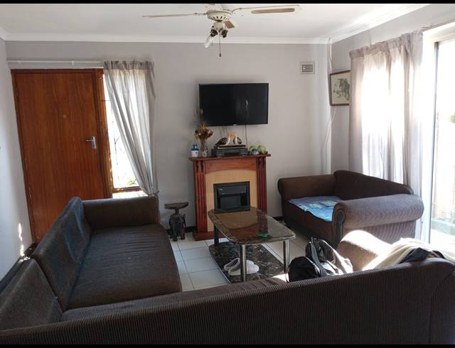 2 BEDROOM SIMPLEX FOR SALE IN SEA VIEW